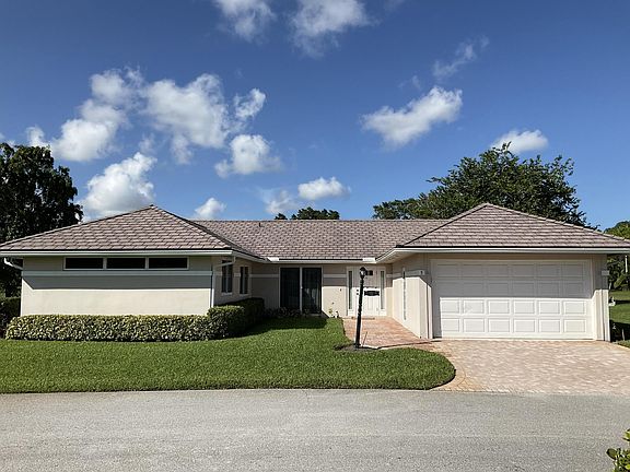 2nd image of 11591 N Lake Drive