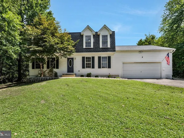 6740 Shoreham Pl, La Plata, MD 20646
