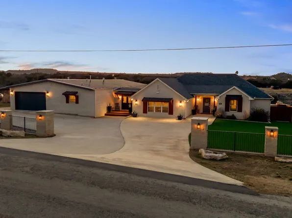 5013 Hells Gate Loop, Strawn, TX 76475