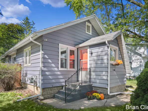 2033 Melita Ave NE, Grand Rapids, MI 49505