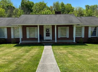 89 Walnut Ave, Lebanon, VA 24266