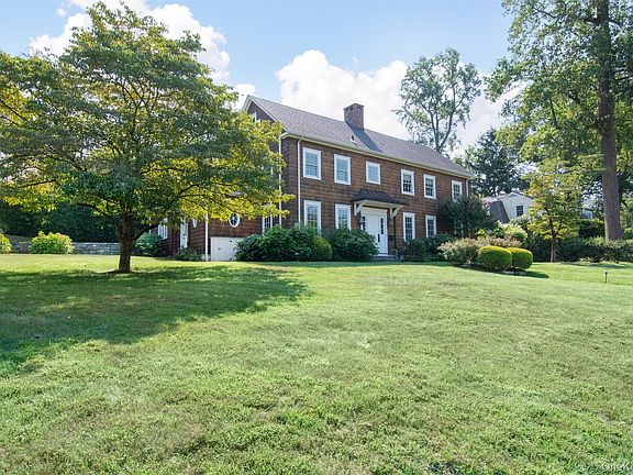 2nd image of 42 Summit Avenue