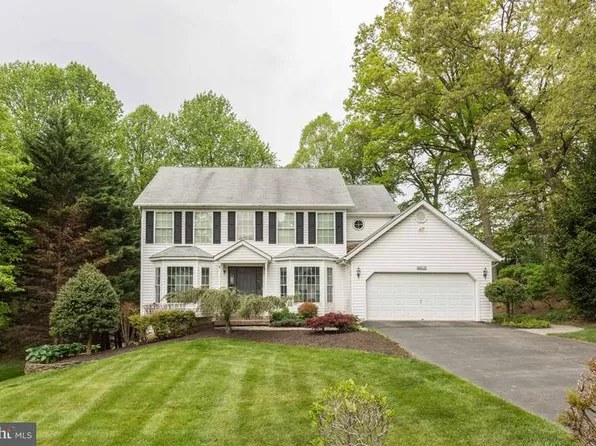 5810 Miriam Dr, Sykesville, MD 21784