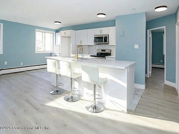 5th image of 19 Gadsen Pl APT 2G