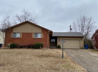 5920 E 28th St, Tulsa, OK 74114
