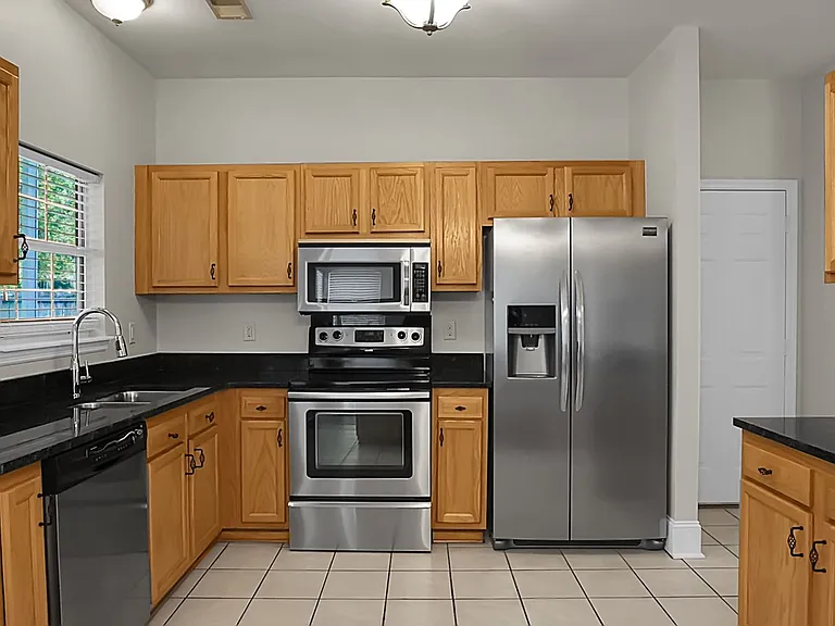 3274 Middleburry Ln — Photo 28