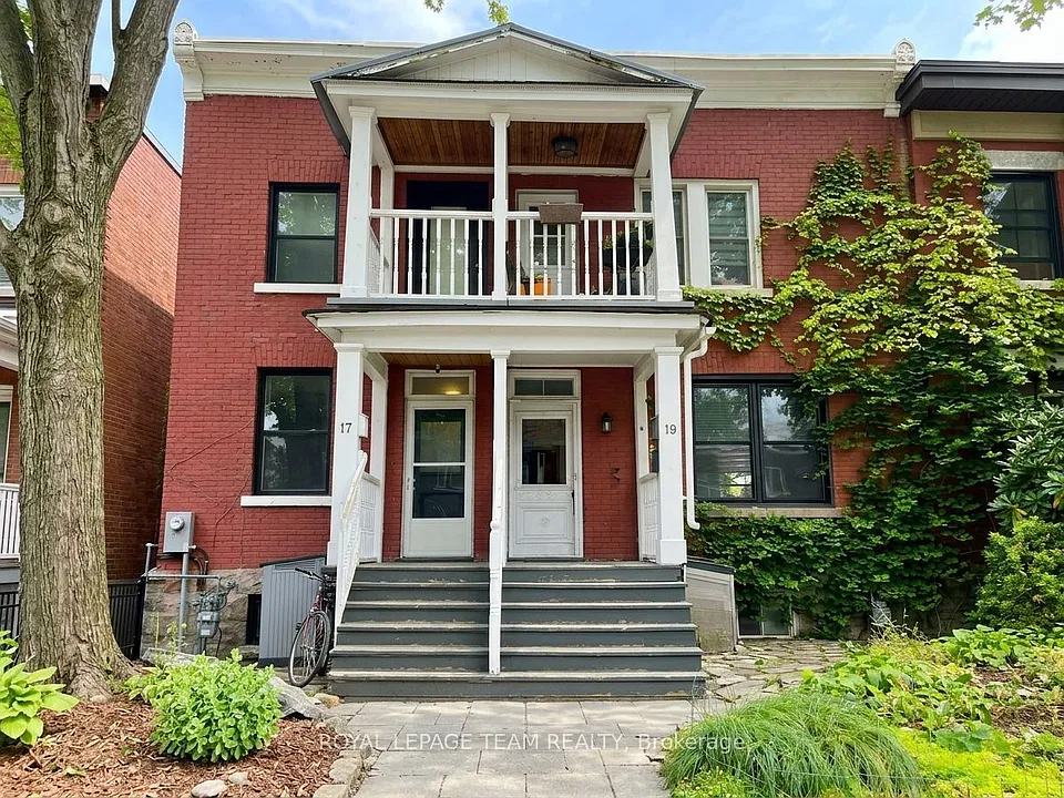 19 Desjardins Ave #1