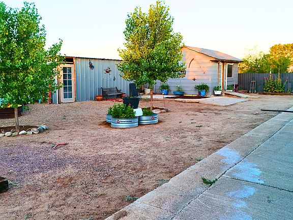 5th image of 2911 W Willow Tree Ln