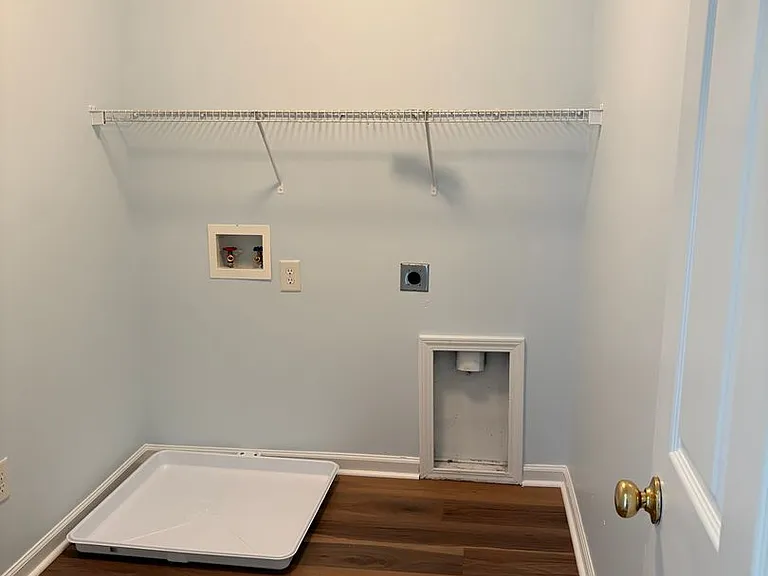 4010 Taylor Oaks Dr — Photo 12