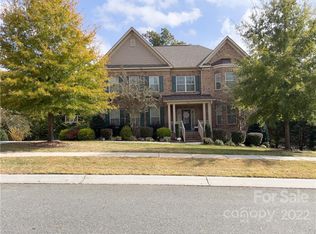 9021 Arnsberg Dr, Waxhaw, NC 28173