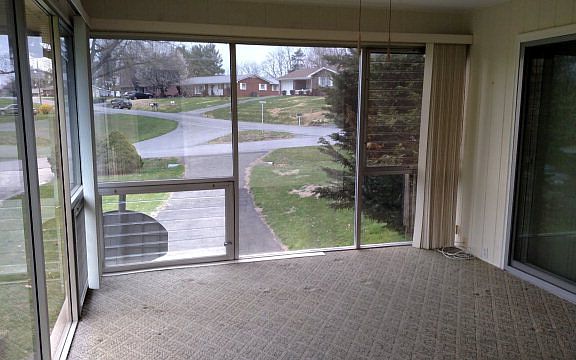 3rd image of 132 Glenrochie Dr