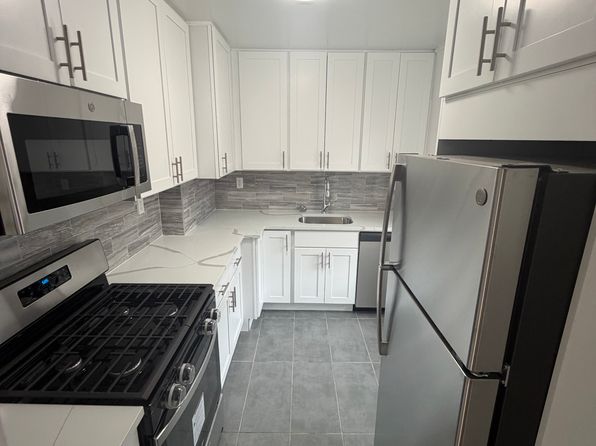 (undisclosed Address)