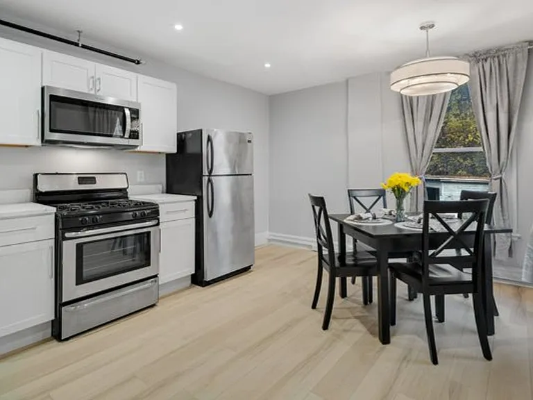 Quarry St. Apartments — Photo 122