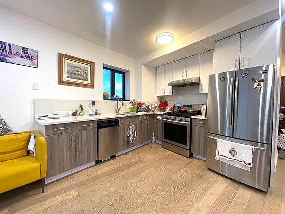 5th image of 62-98 Woodhaven Blvd Unit 6M
