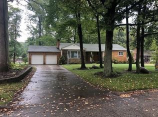 1541 Union St, Barberton, OH 44203