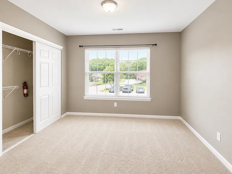 BEDROOM #2
