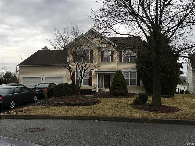 1st image of 4010 Killarney Dr