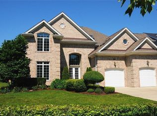 1224 Ridge Rd, Westmont, IL 60559