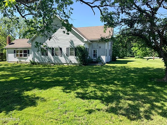 3rd image of 26021 Luckey Rd