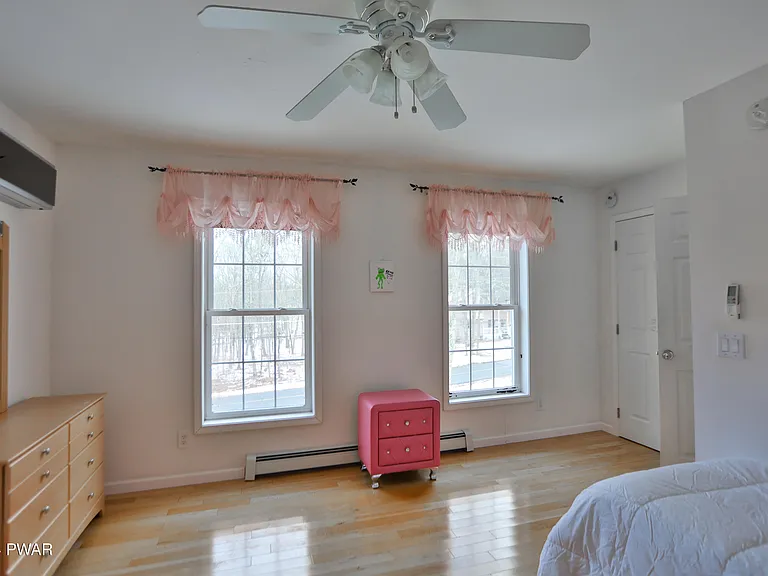 110 Stallion Dr — Photo 27