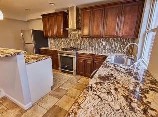 162 W Walnut Park Dr, Philadelphia, PA 19120