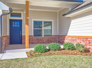 3029 Brookstone Pass Dr, Yukon, OK 73099
