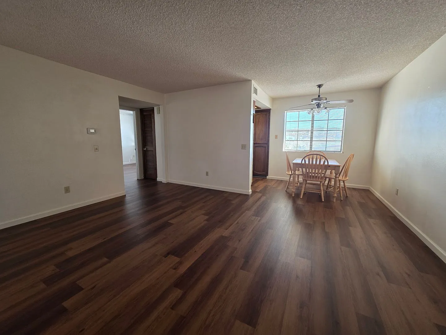 Charming 2 bedroom condo — Photo 4