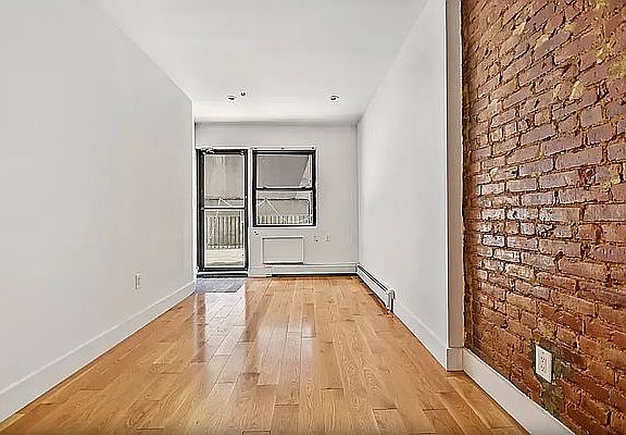 3rd image of 341 Lexington Ave #2B