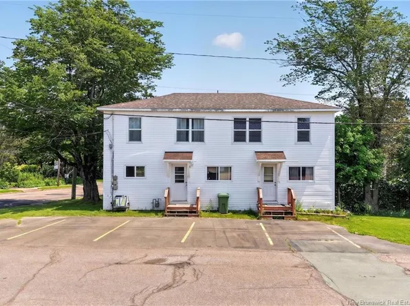 2 Copp Ave, Sackville, NB E4L 3T7