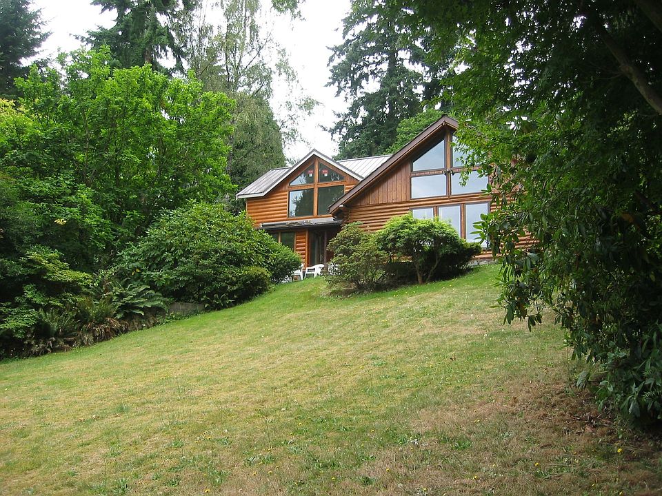 Lodge-style home on two tax lots