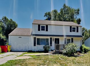10005 E 35th St S, Independence, MO 64052