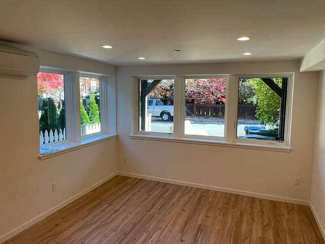 1st image of 206 Hawthorne Ave #206A