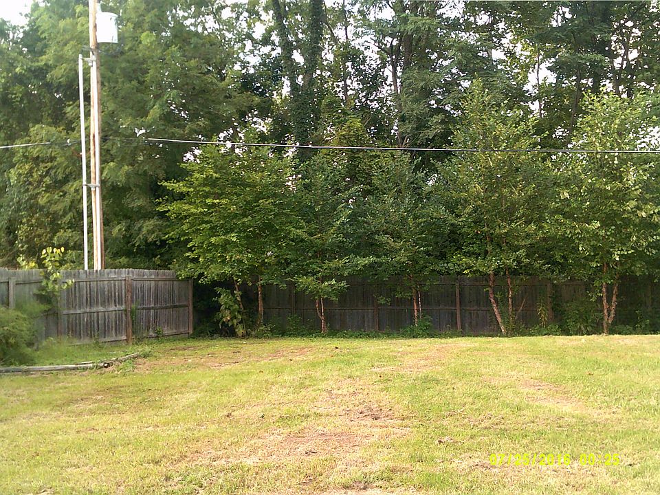 2nd image of 299 Westmoor Ave