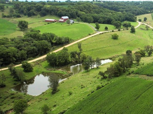 000 Short Cut Road, Eastman, WI 54626