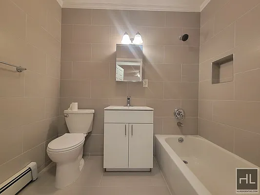 Rented by Highline Residential | media 25