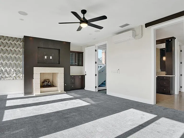 243 Poppy Ave — Photo 39
