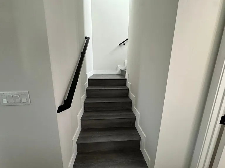 393 Gavin St — Photo 11