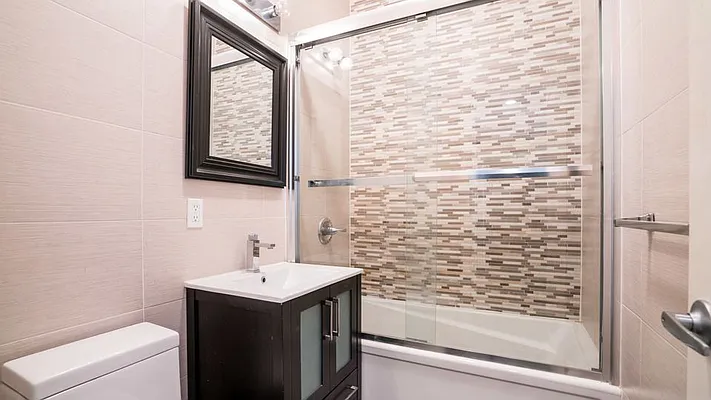 Rented by Nooklyn NYC LLC | media 23