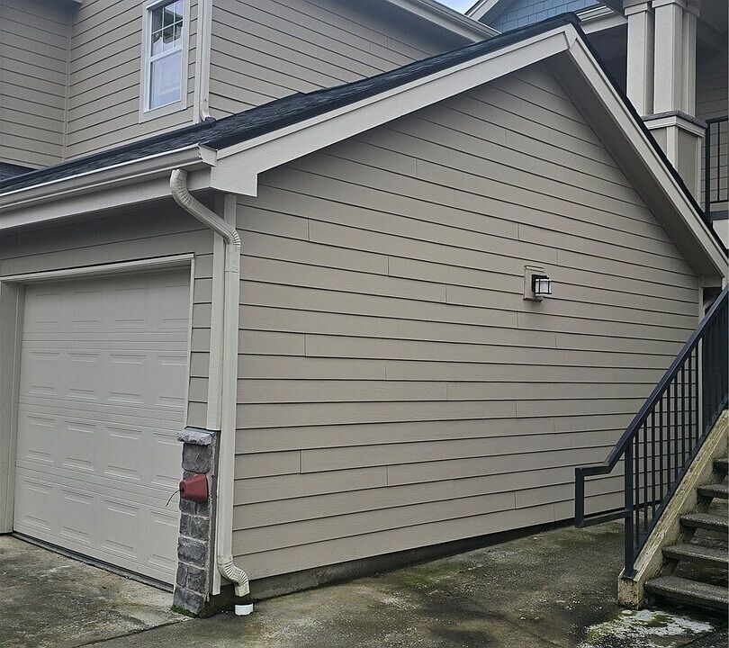 1st image of 4319 SE Issaquah-Pine Lake Road #905