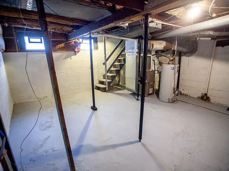 301 W Madison Ave — Photo 18