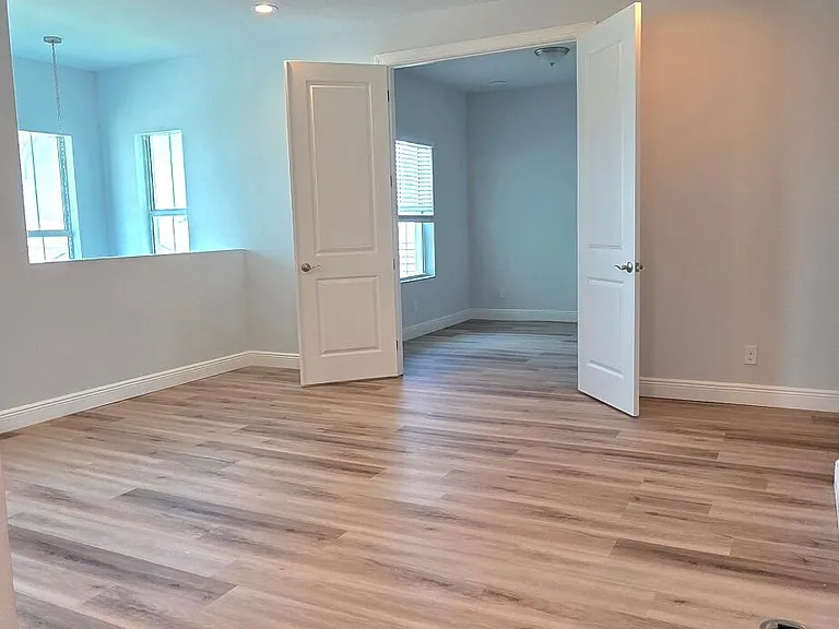 12550 Nautilus Cir — Photo 24