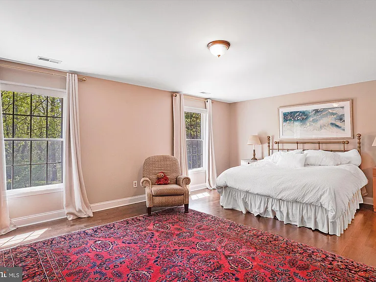 307 Rhineforte Dr — Photo 16