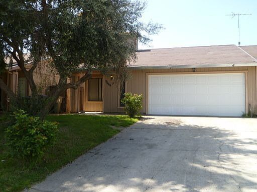 2nd image of 9666 Greensboro Cir