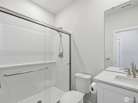 4th image of 3974 McCormick Village Drive