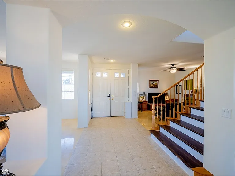 359 Hoskins Ct — Photo 29