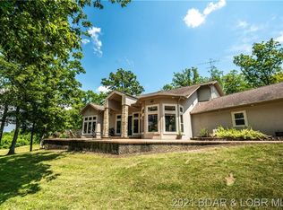 201 Hendrix Hvn, Gravois Mills, MO 65037