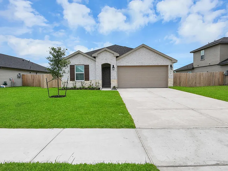 9106 Serene Haven Dr — Photo 1