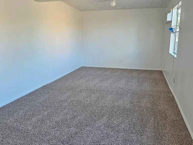53080 Harrison St — Photo 6