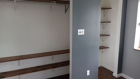 Walk-in closet/office area