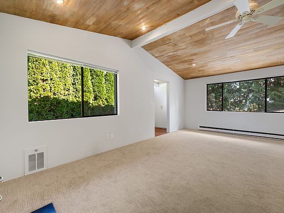 3rd image of 1925 3rd Ave W #1925